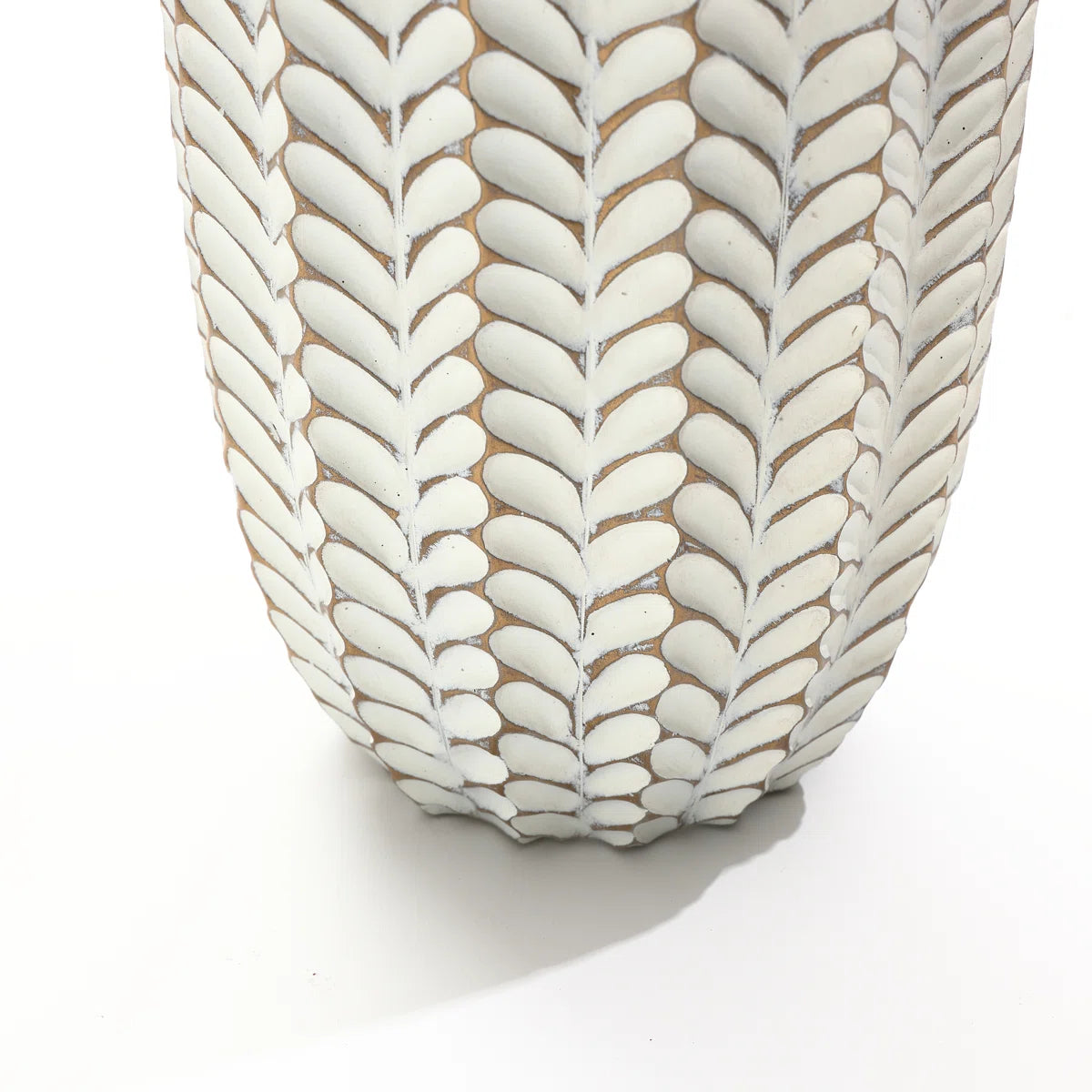 Modern Polyresin Decorative Vase with Geometric Pattern for Home Decor